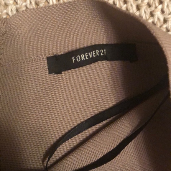 Forever 21 bandage skirt - Picture 4 of 9